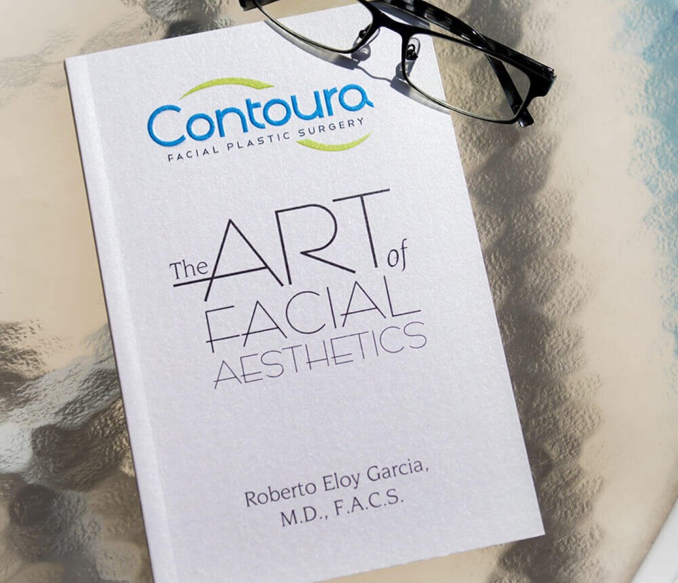 The Art of Facial Aesthetics book by Roberto Garcia M.D.